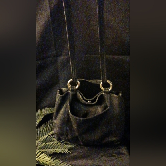 Vintage black leather shoulder/crossbody bag - Picture 3 of 5